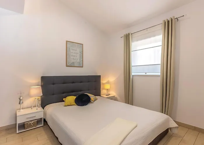 Apartman 1 Bedroom Stunning In *