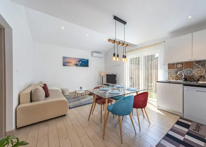 1 Bedroom Stunning In